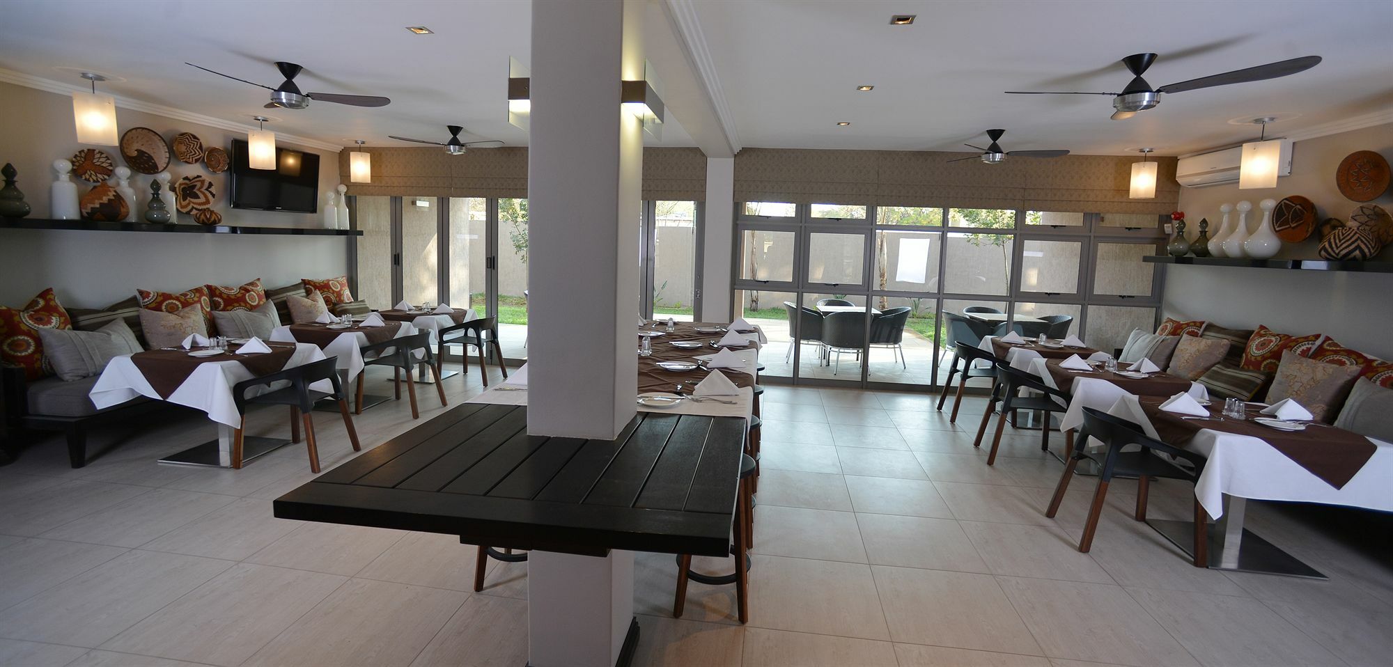 Regent Hotel City Gaborone Exteriör bild